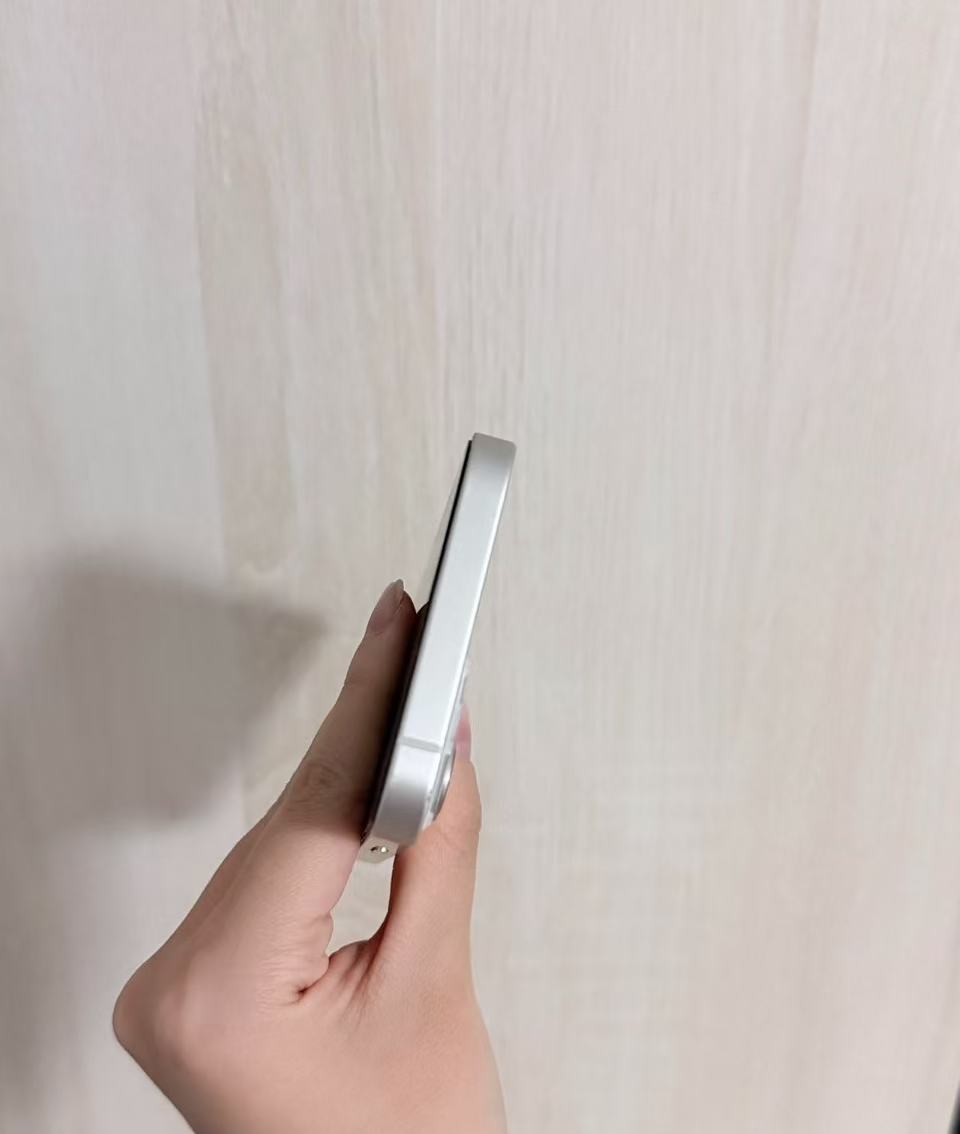Apple iPhone 12 - Refurbished